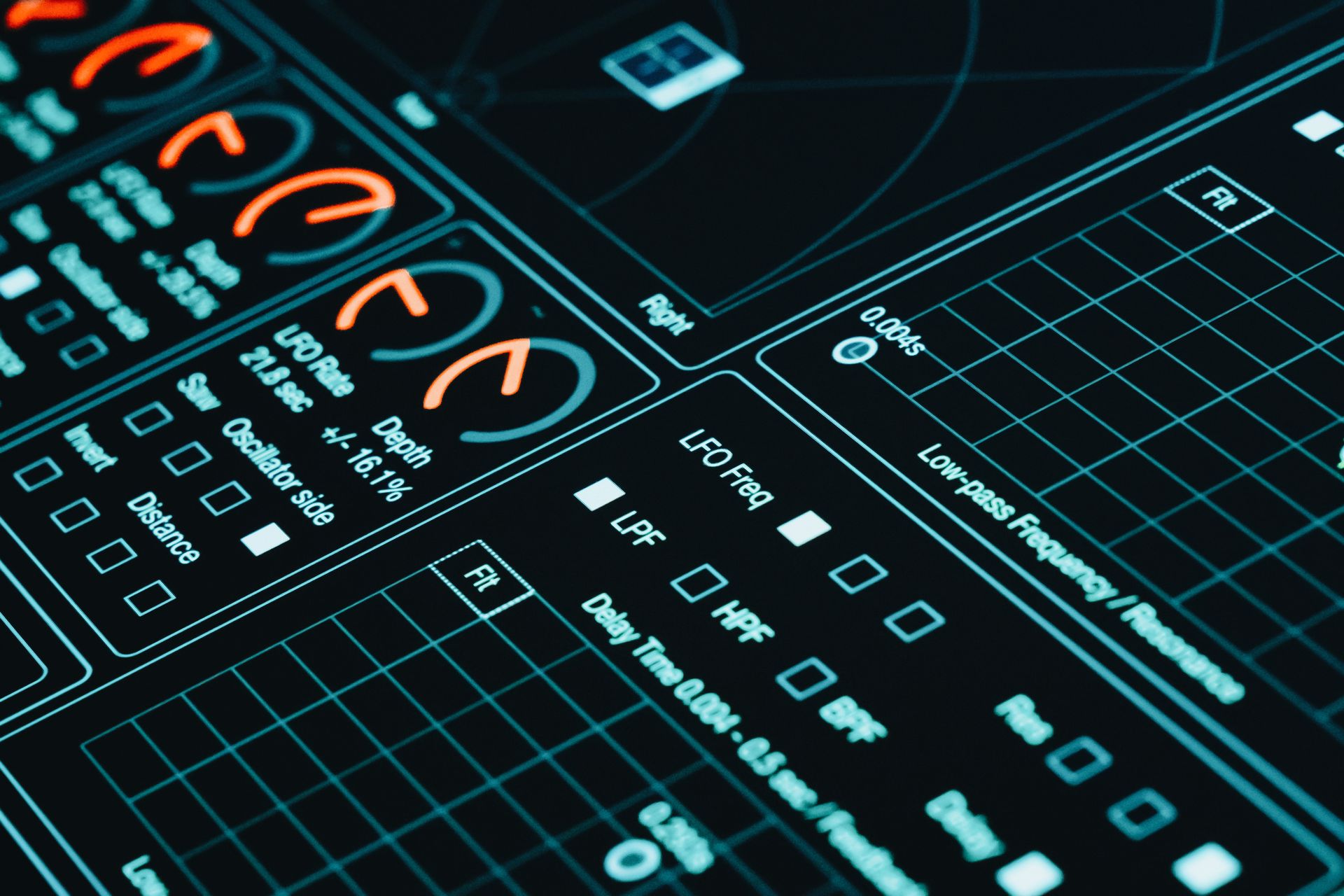 Digital energy analytics interface with live graphs